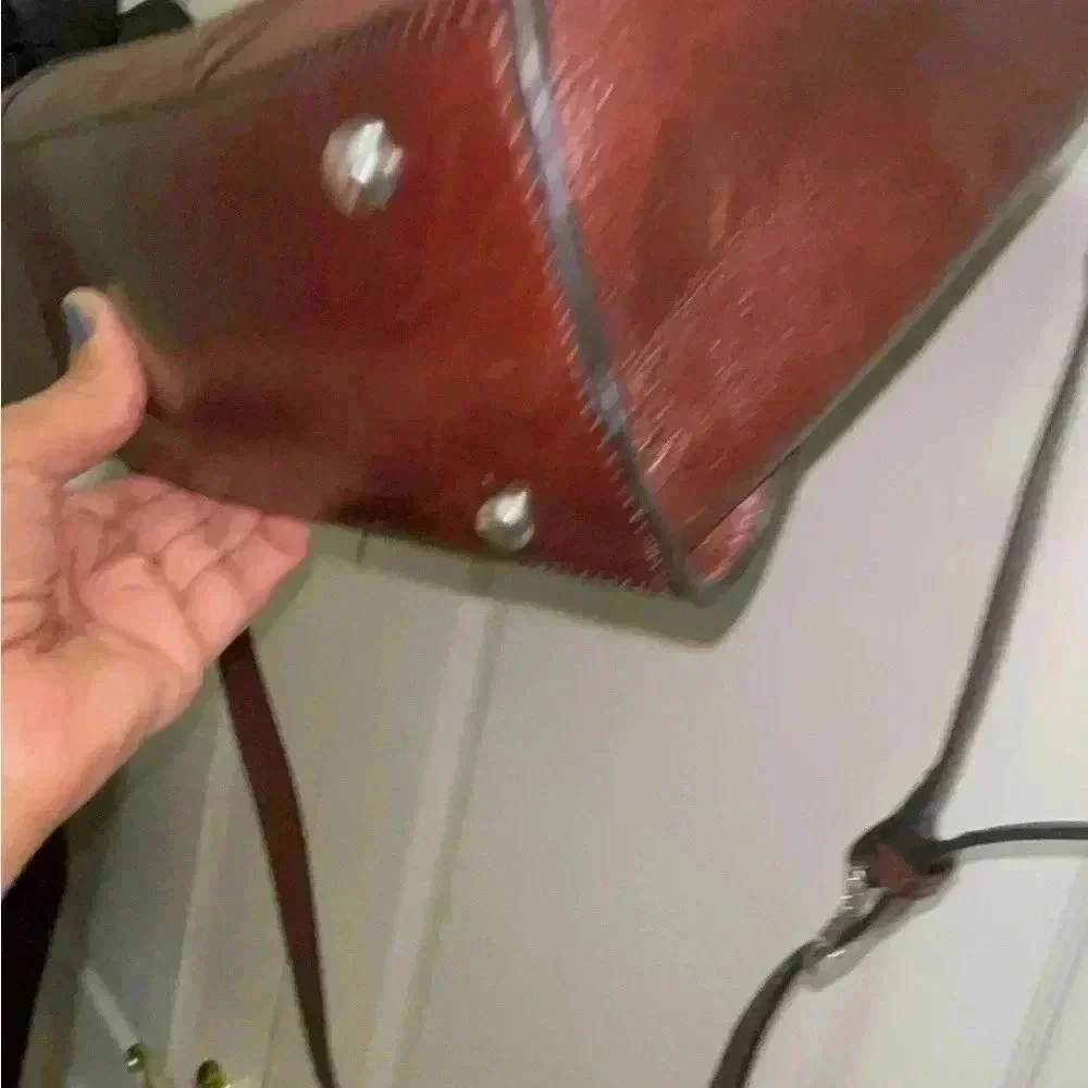 Wilson leather original back, rown color great conditions with adjstbel strap